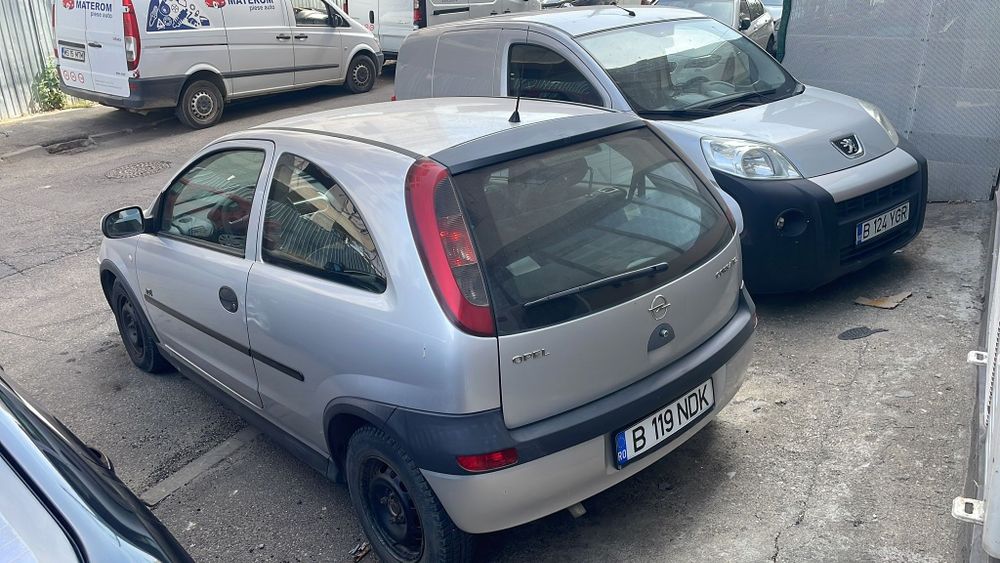 Opel CORSA  1.2 benzina