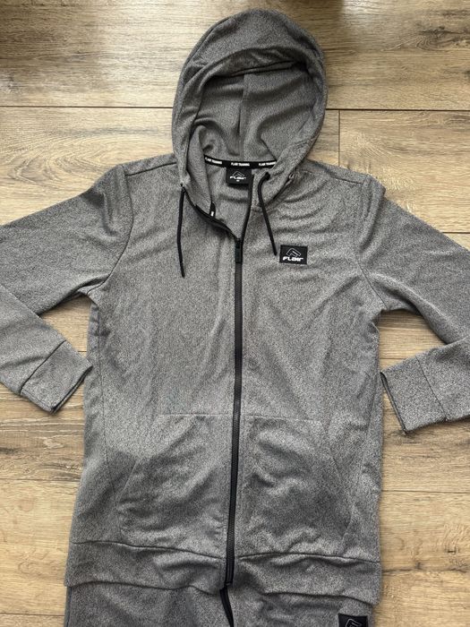 Дамски екип flair нов