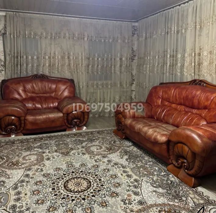 Кожанный диван + кресло