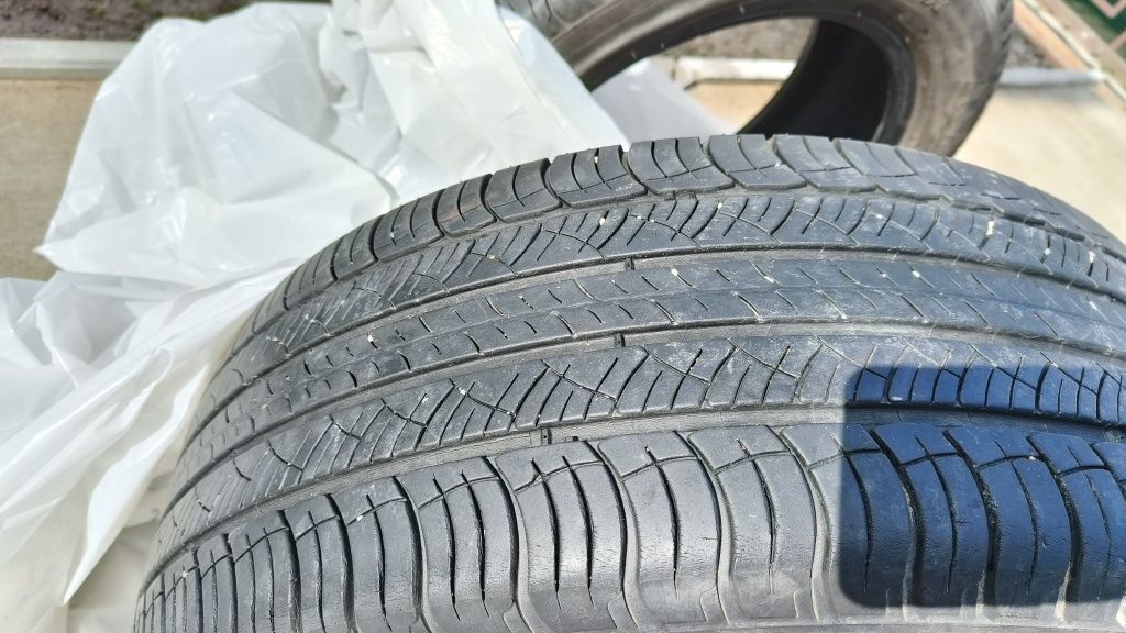 Michelin Latitude 235/55 r17 2 buc all season