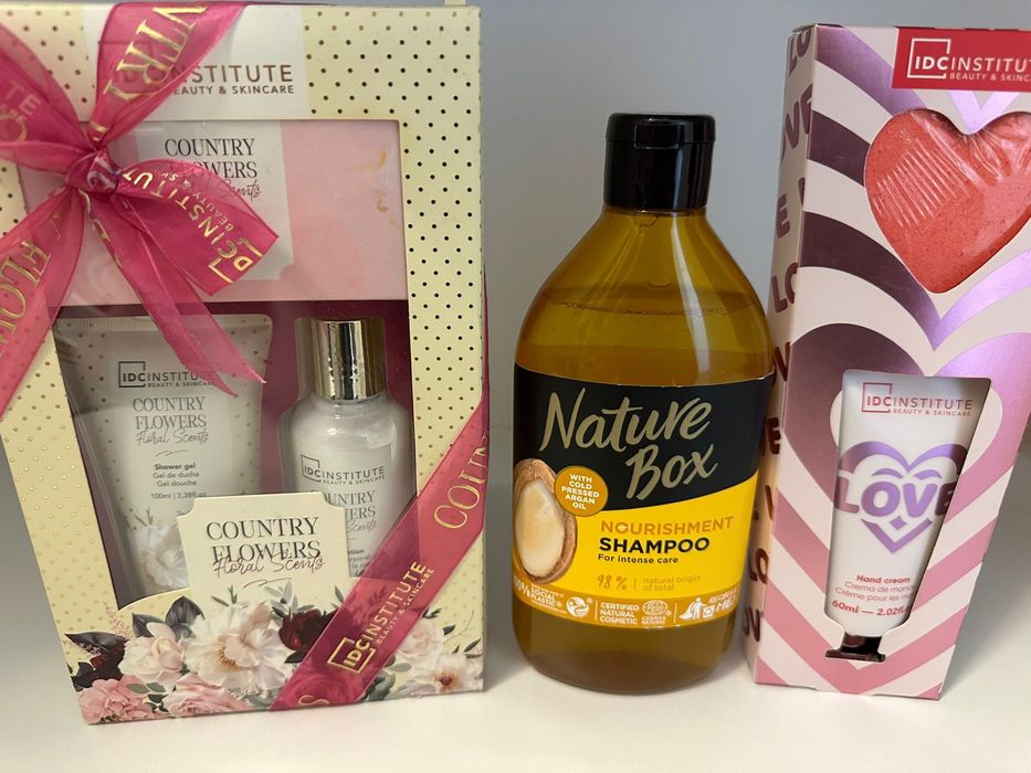 Set cadou IDC Institute