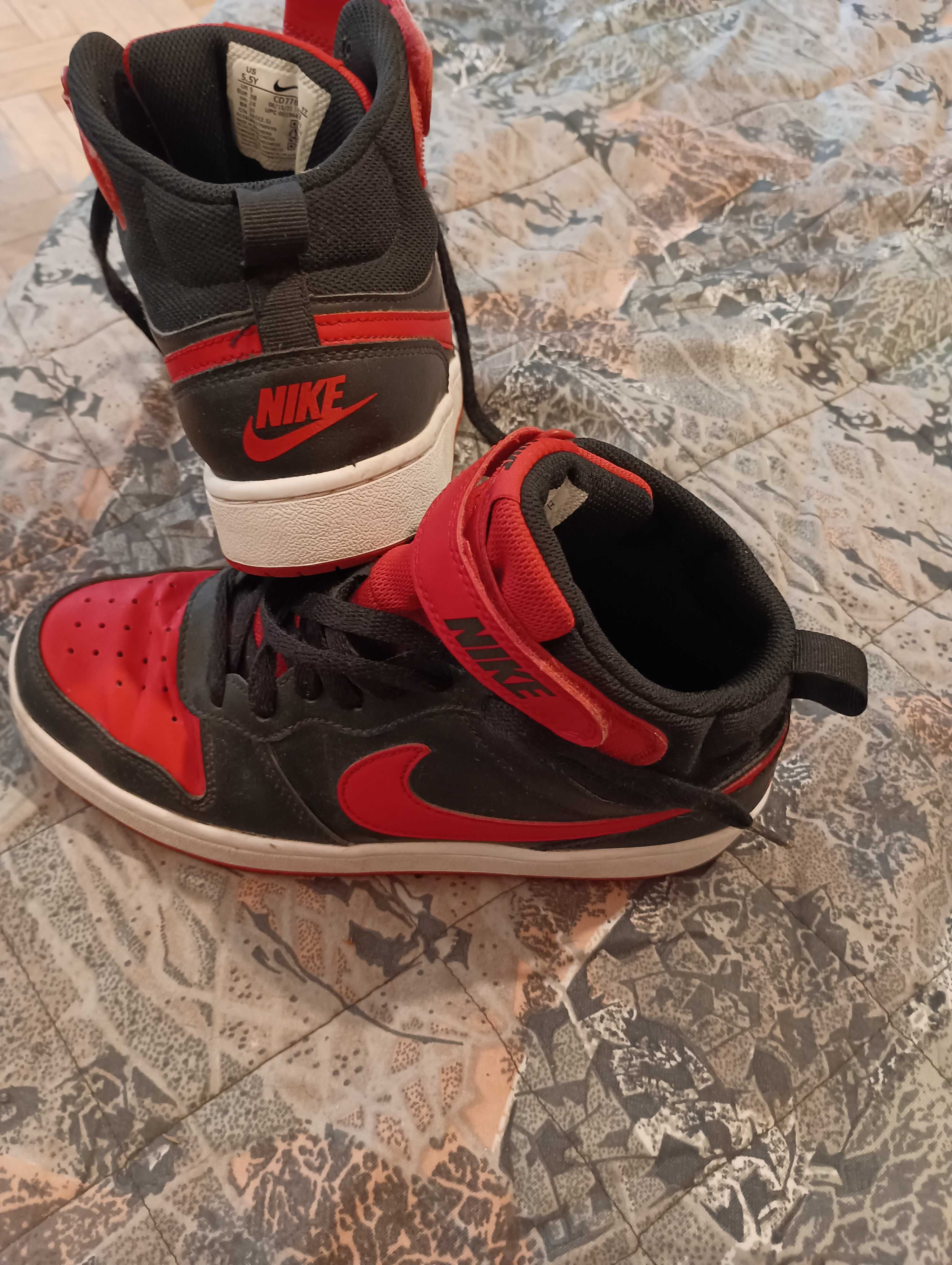 маратонки ,Nike 38, и40 номер