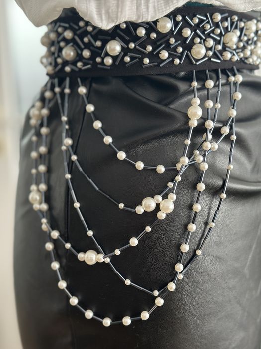 Дизайнерски колан с перли