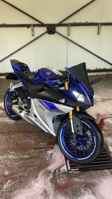 Vând Yamaha Yzf R125