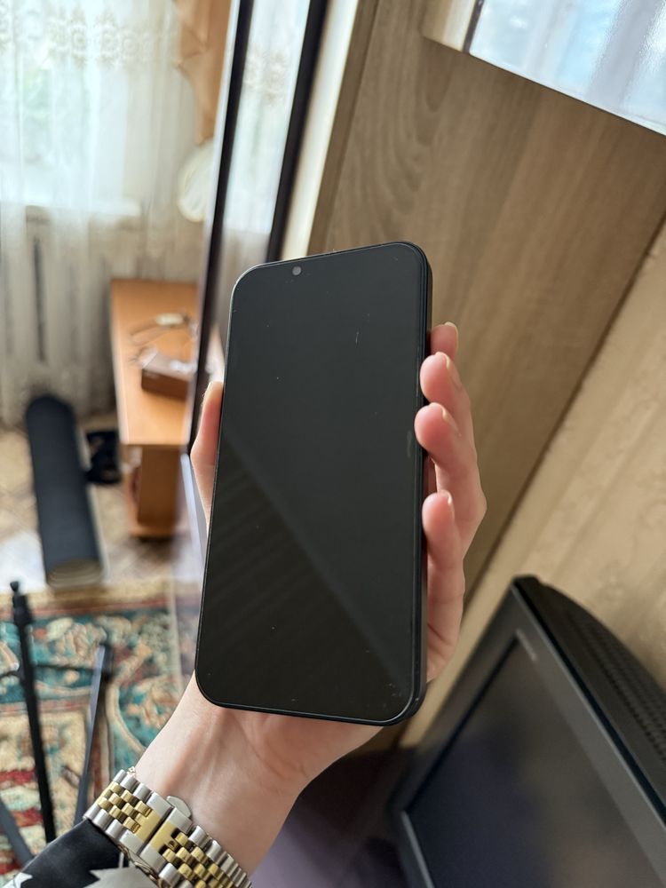iPhone 13, 128гб
