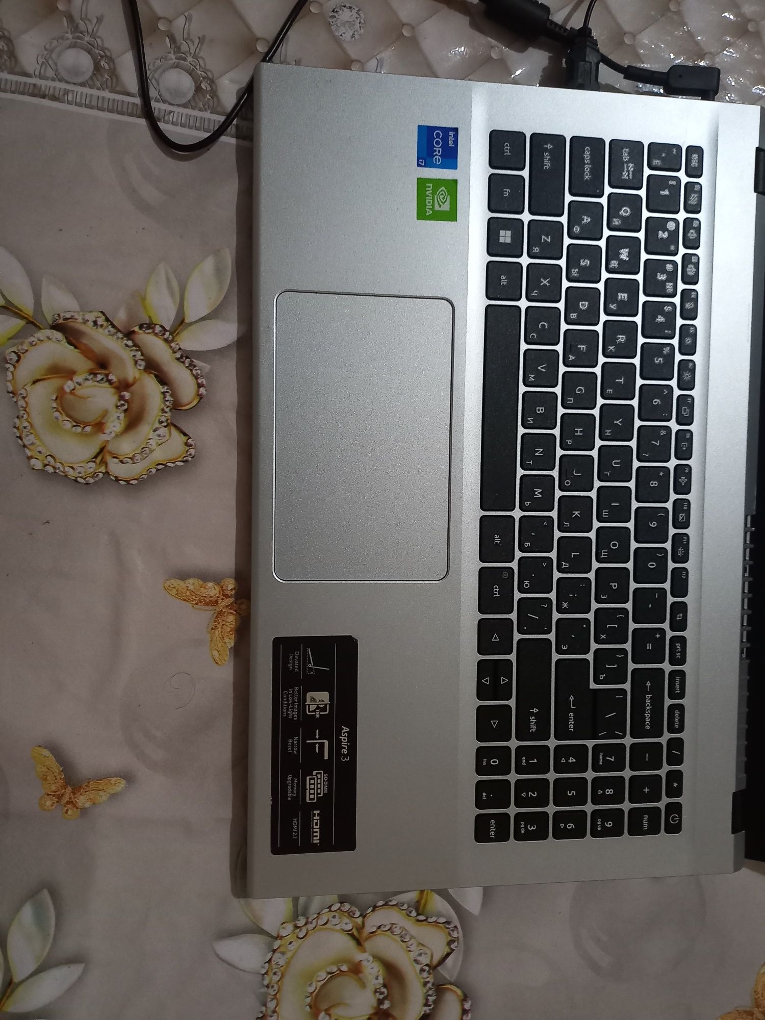 ACER Aspire 3 Hd1080 ekran