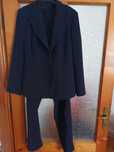 Costum dama  ,bleumarin, 3 piese. Marime 38/40.