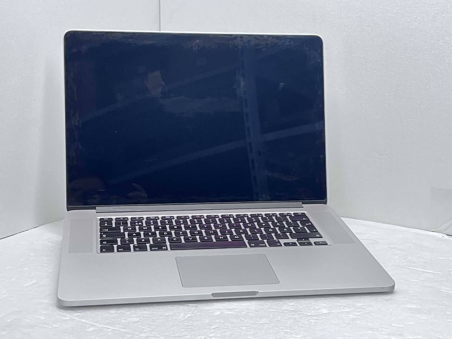 Apple MacBookPro 11.3 Mid-2014 i7 16GB 500GB / -> Добро състояние