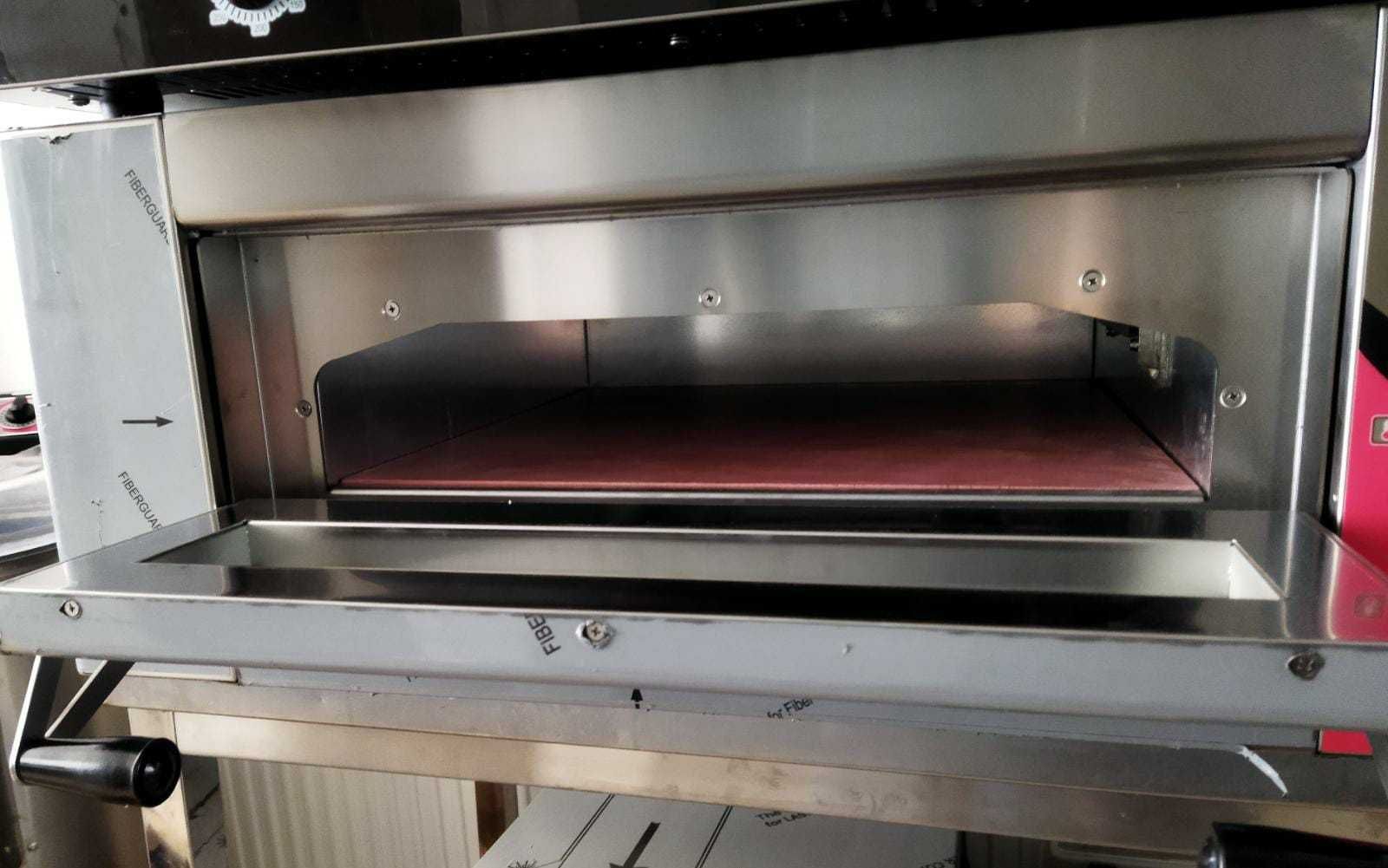 Cuptor Pizza Electric 4 pizze cu Ø 25 cm – Analog