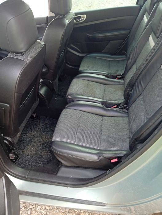 Vind pejo 307 din 2006 nu so scos Nr roșu