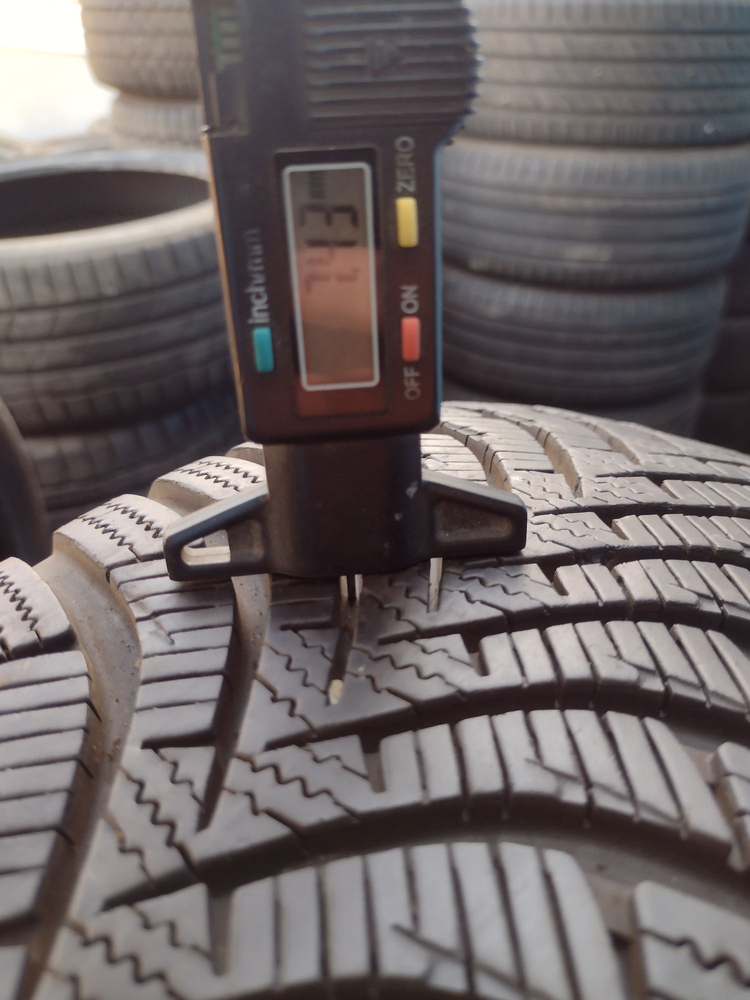 Почти нови 4бр.205/65/15 Hankook RS2 dot3422