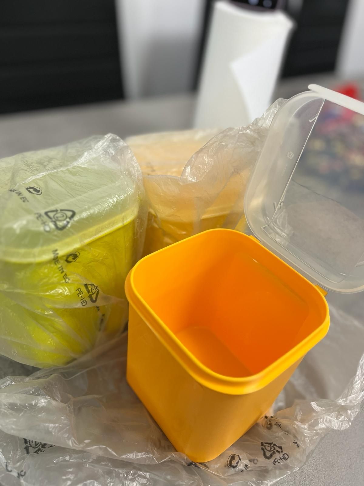 Caserole Tupperware