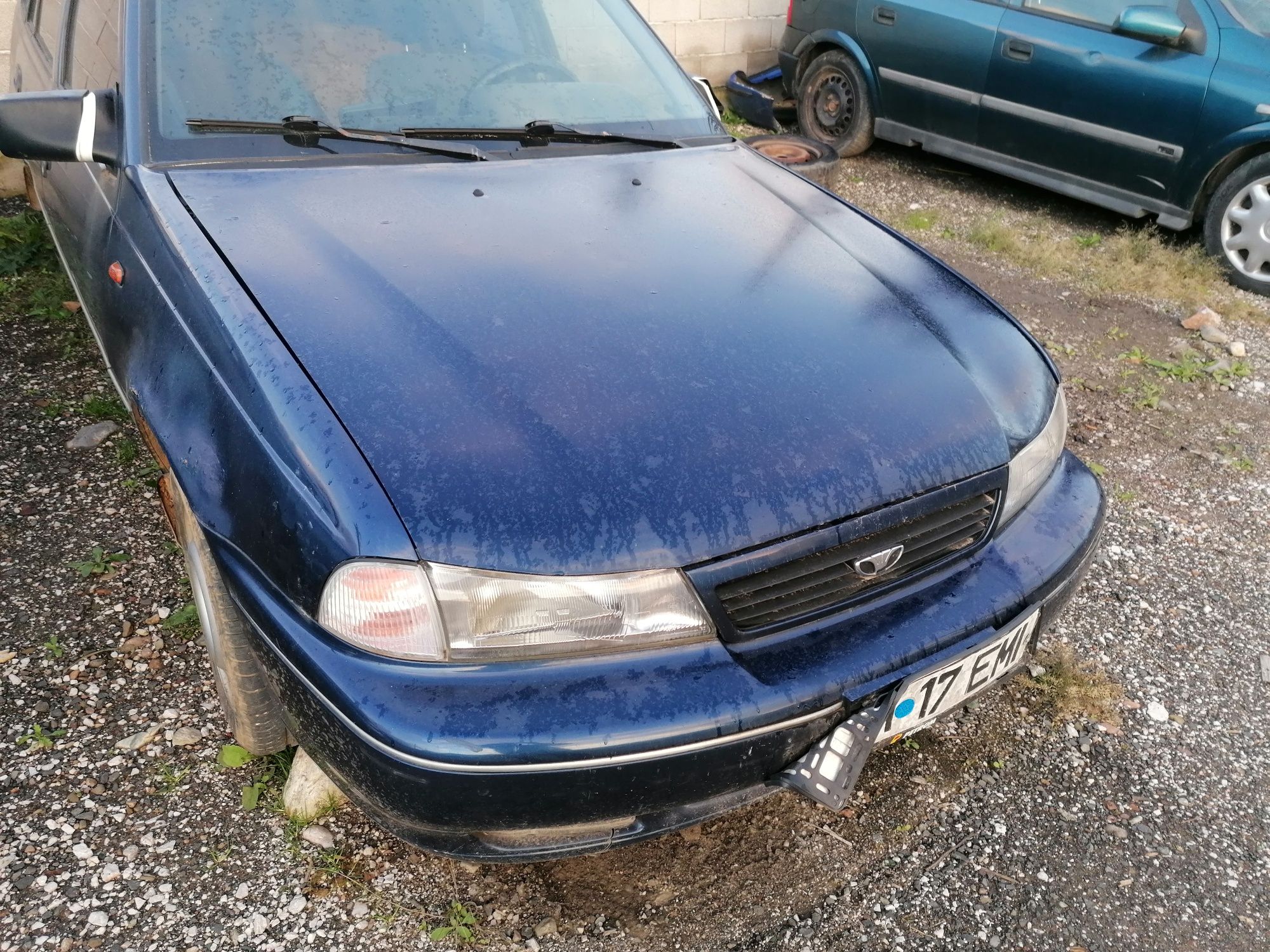 Far stânga și dreapta Daewoo Cielo an 1994-2003