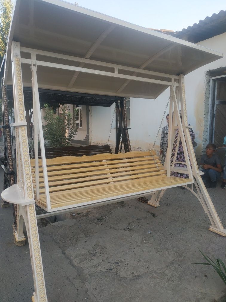 Качели  Париж кованные