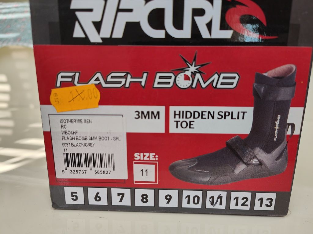 Обувки за кайт сърф, неопрен, уиндсърф RIP CURL, 3mm, 45.5 Чисто НОВИ!