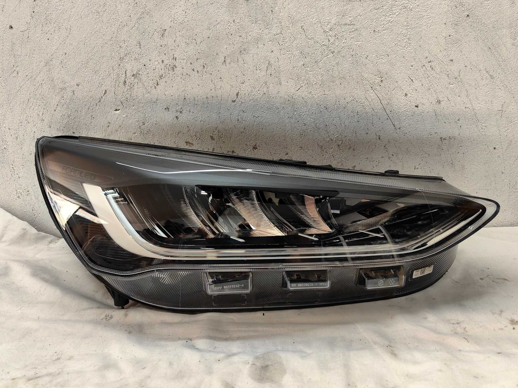 Оригинален фар Форд Фокус 4  Ford Focus MK4  Full Led