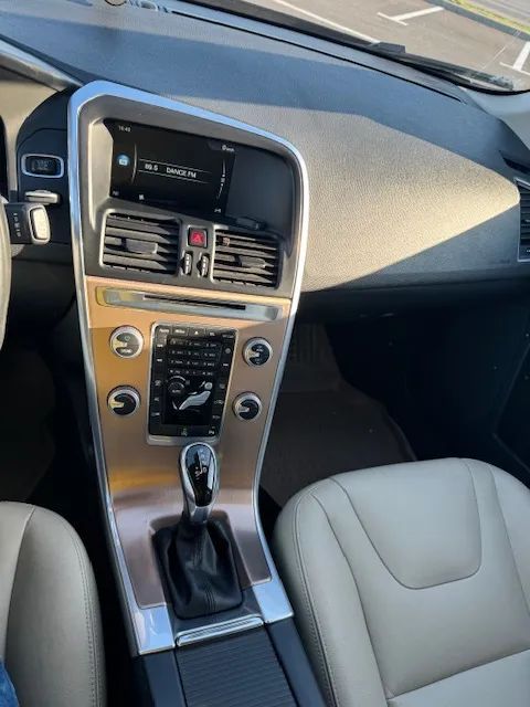 Volvo XC 60 Volvo XC 60 D3 piele crem