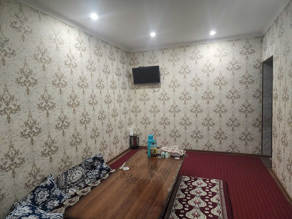 Хона студент кизларга ижарага берилади 800 мингдан