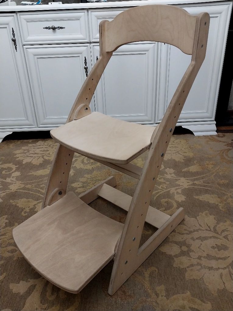 Продам растущий стул