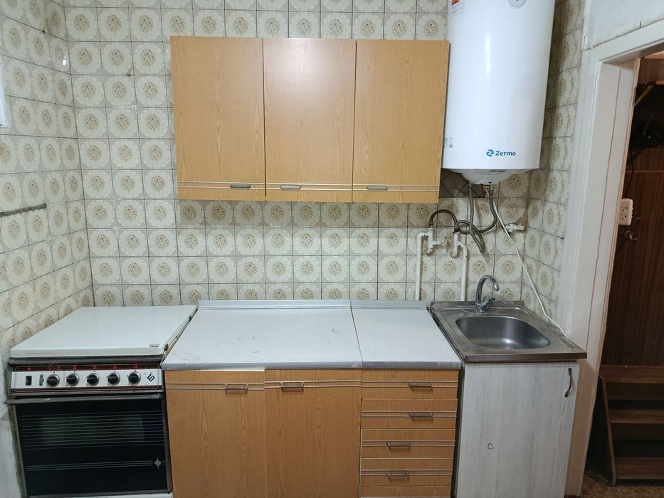 Буюк ипак йули метро (Максим горький,)  (дагестанский)  продается 2ком