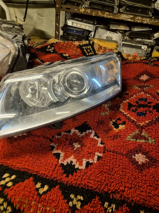 Ляв оригинален Фар с Ксенон за Ауди А6 4F 2005 -2010г