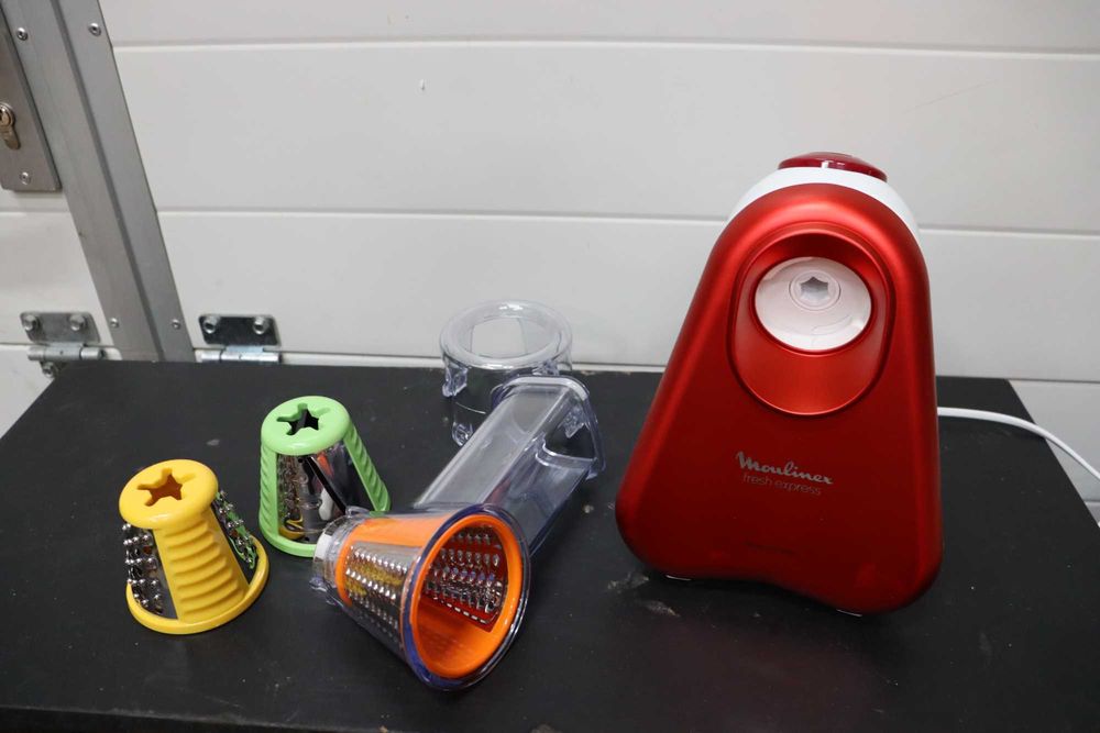 Електрическо ренде за зеленчуци  Moulinex Fresh express