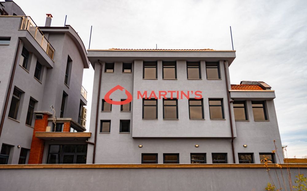 Офис в Пловдив, област-гр.Асеновград площ 600 цена 2900