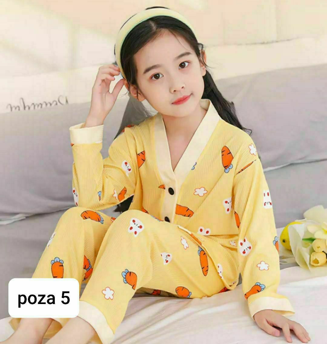 Pijamale drăguțe pentru fetițe