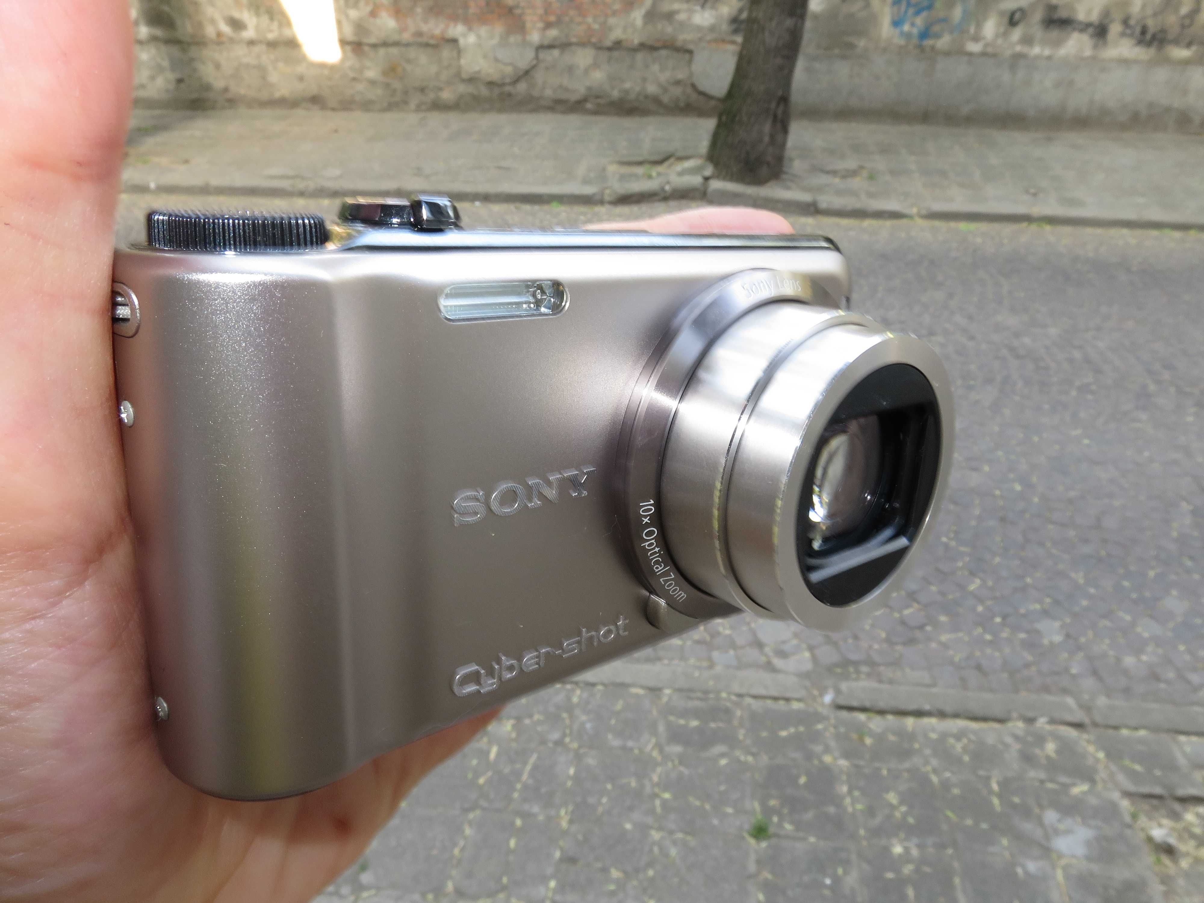 Компактен дигитален фотоапарат Sony Cyber-shot DSC-HX5