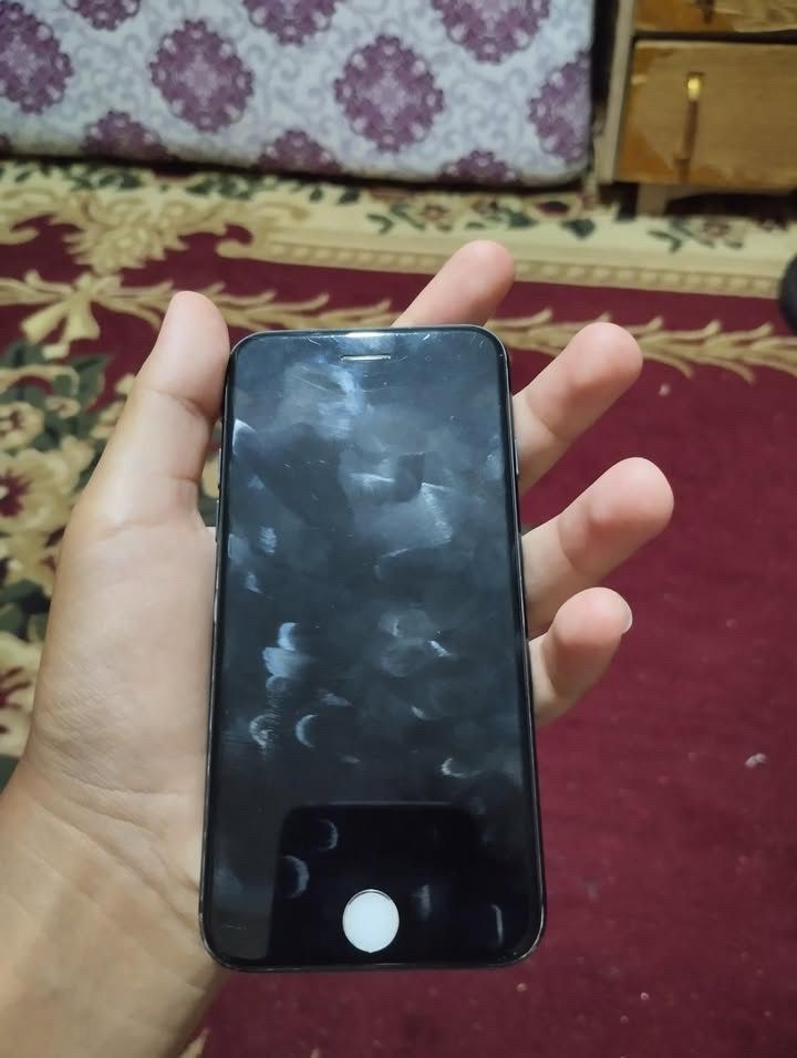 Iphone 7 black продается срочно