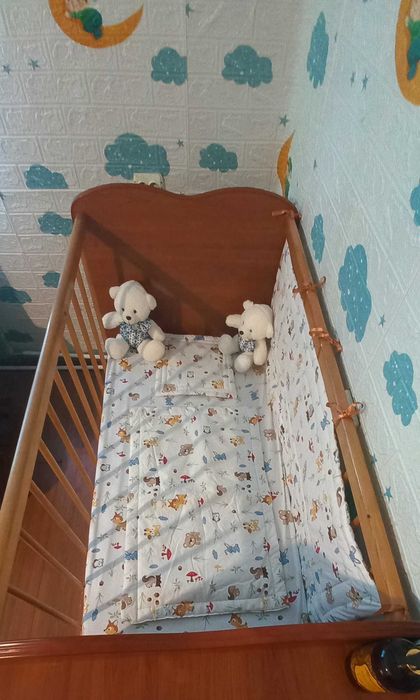 Patut cu saltea si lenjerie