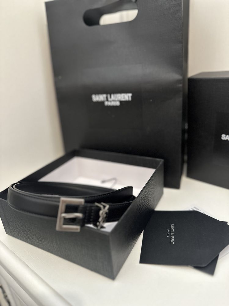 Curea Saint Laurent ysl