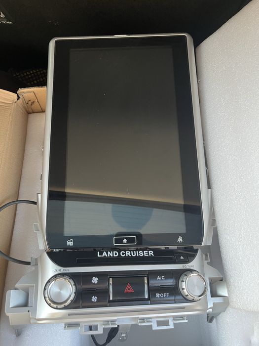 Продам магнитолу тесла стояла на крузаке 200