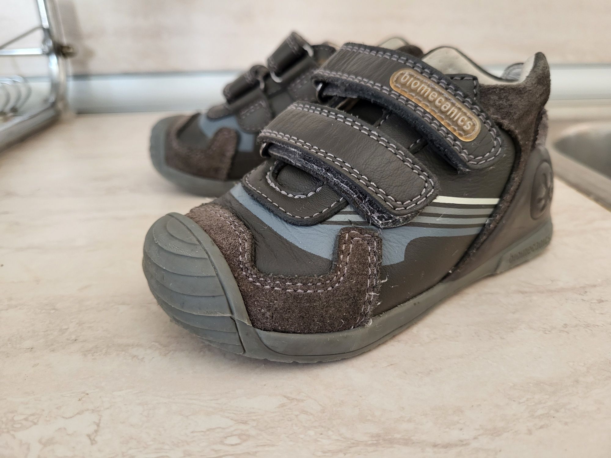 Обувки за прохождане Биомеханикс