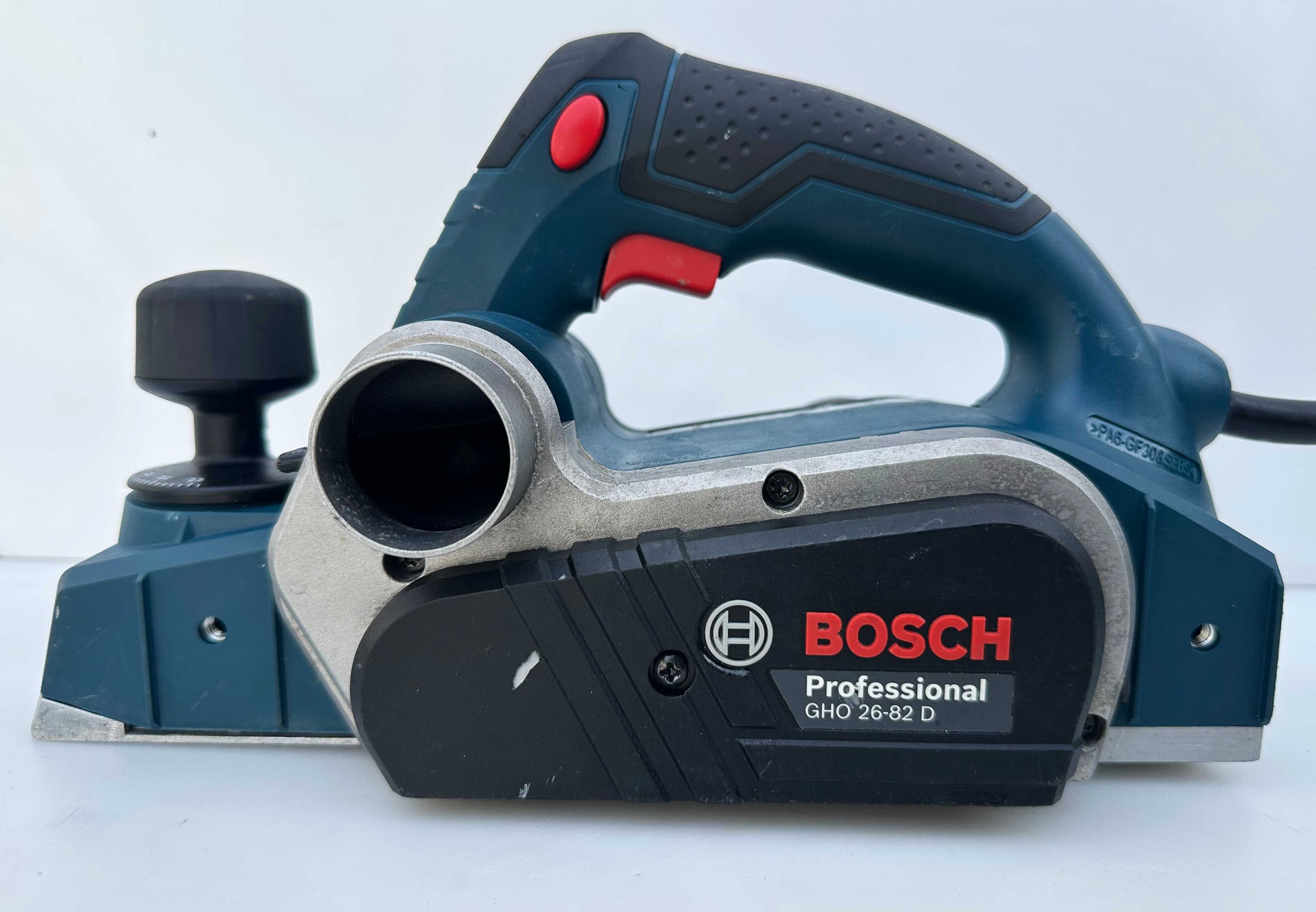BOSCH GHO 26-82 D - Електрическо ренде 710W