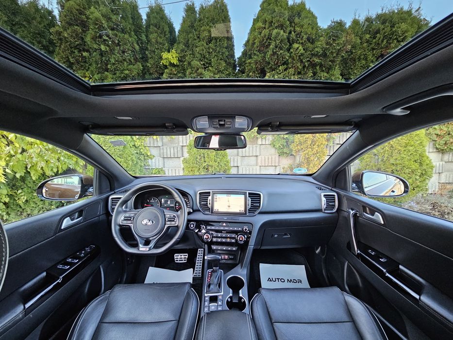 Kia Sportage GT line / 2.0 AWD