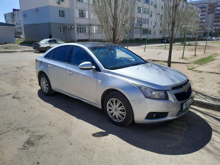Продам Шевролет Круз Лс