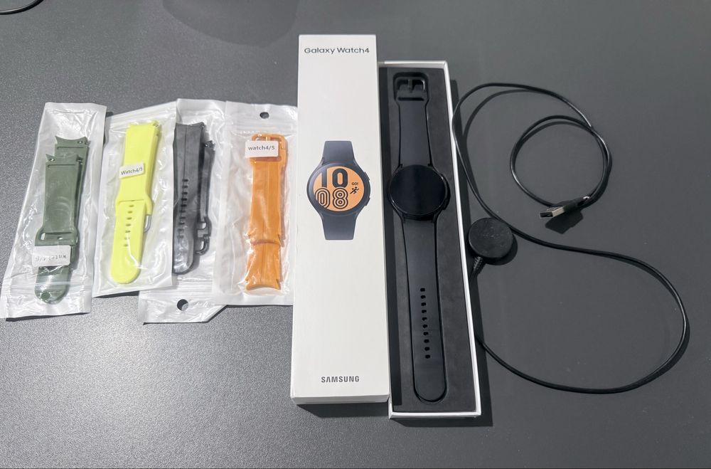 Ceas smartwatch Samsung 4 - 44 mm