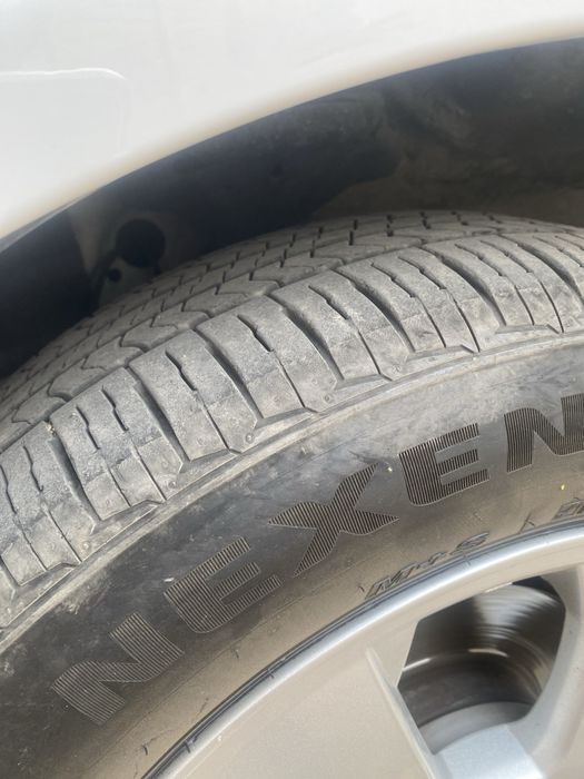 Nexen  196/65r15