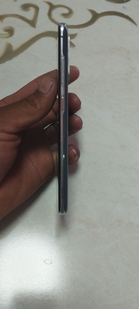 Samsung S20 5G holati zoʻr