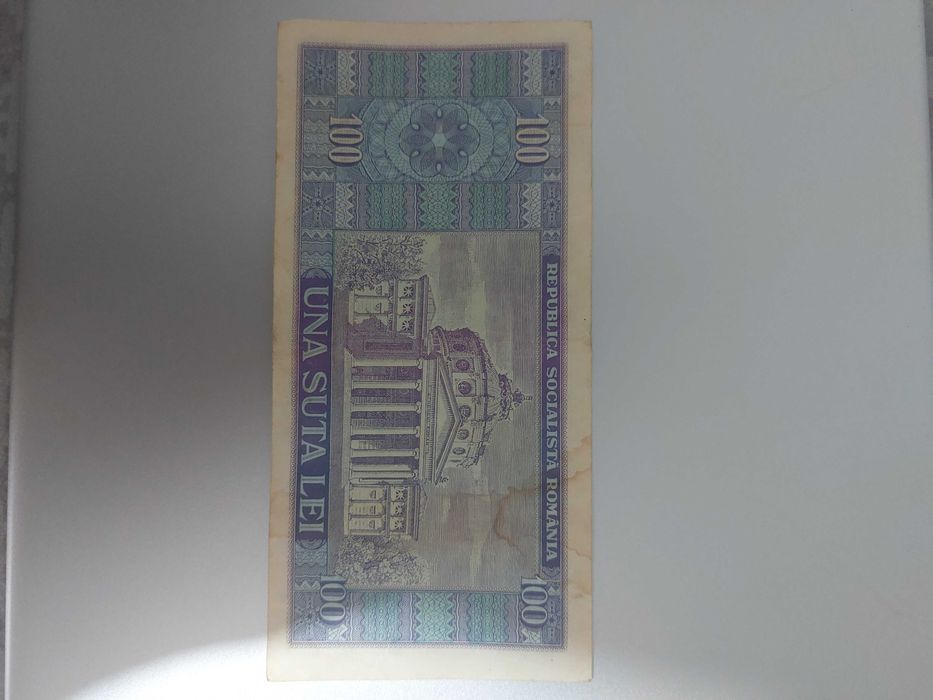 Vând bancnote si monede