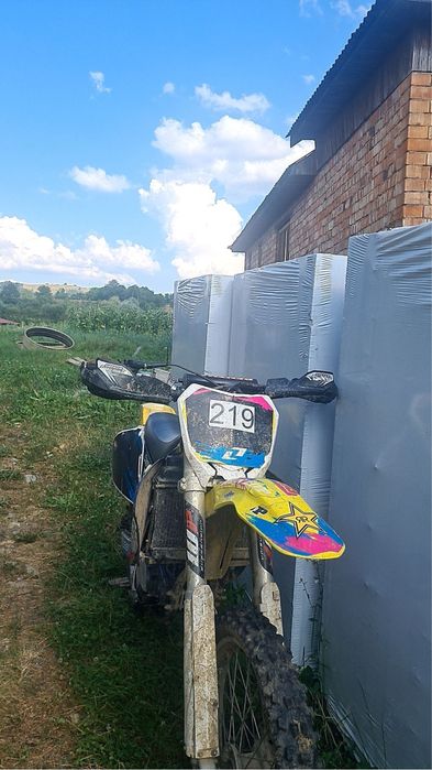 Vand sau schimb suzuki rm 250