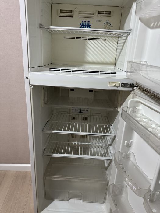 Продаю Холодильник б/у