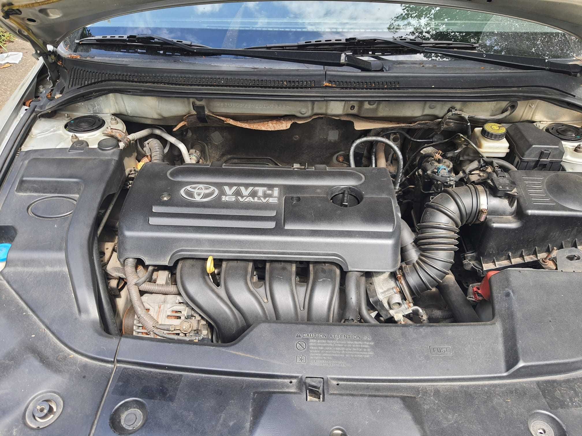 TOYOTA Avensis 1.6 VVT-I