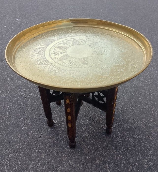 Măsuță in stil oriental