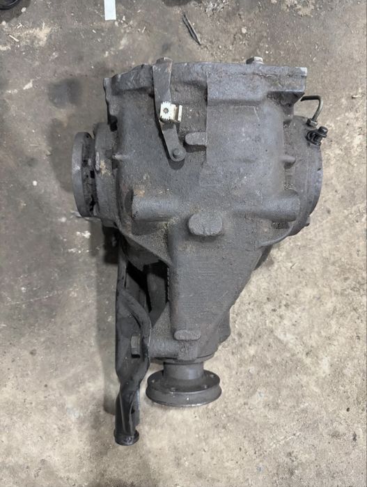 Редуктор 3.38 S гидроблокировка от е34 ix