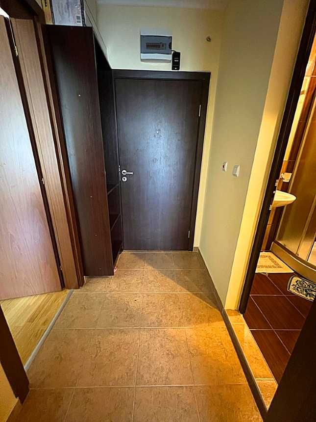 Продава се Двустаен апартамент в к.к. Елените - 57 кв.м за 878 €/кв.м - Снимка #12
