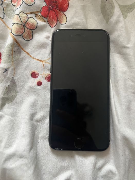 Vand iphone 8 sanatete baterie 87