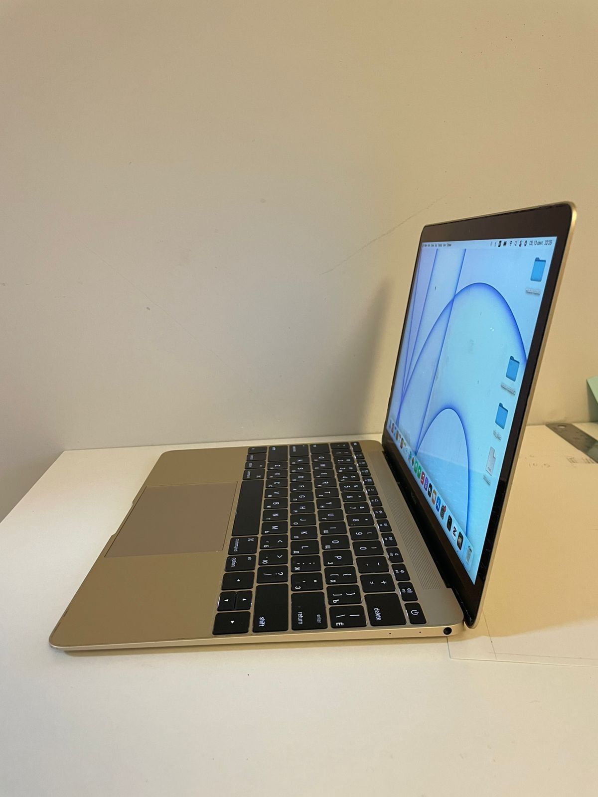 МасBook applе почти новый