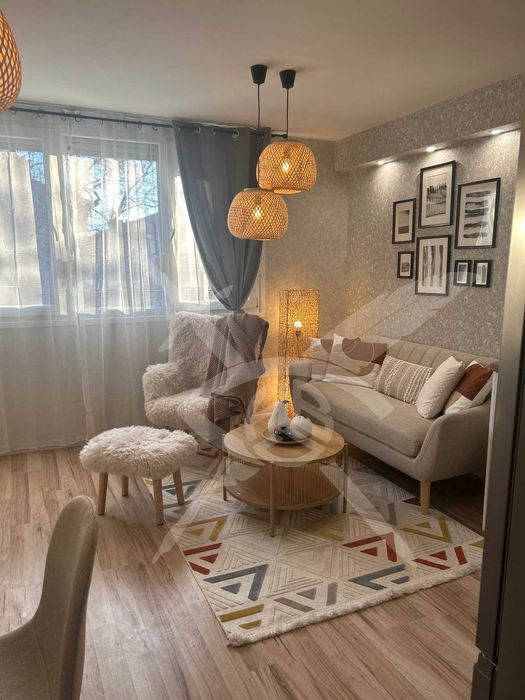 Продава се Тристаен апартамент в Пловдив, Гагарин - 61 кв.м за 2123 €/кв.м - Снимка #5